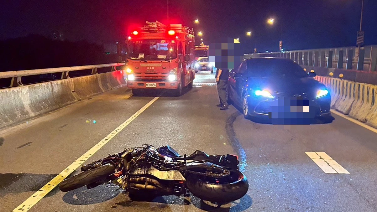 台61線死亡車禍！25歲女騎重機摔車遭輾斃　父慟：她說要到八里喝咖啡