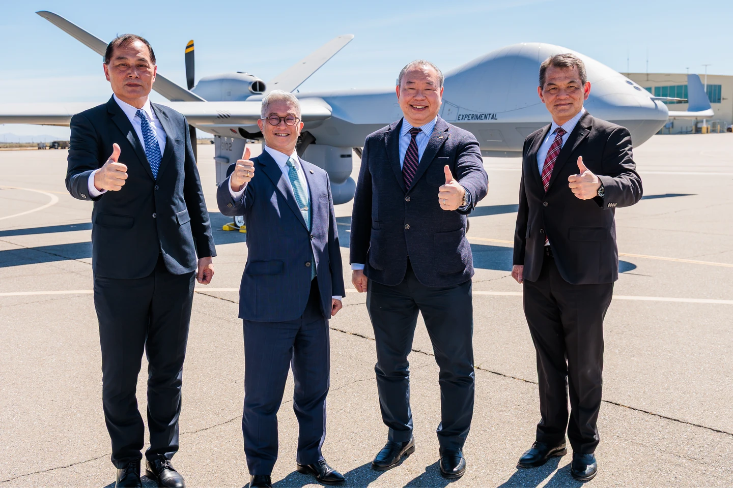 徐斯儉親赴美！MQ-9B無人機首批2架交機　下梯次估明年交貨