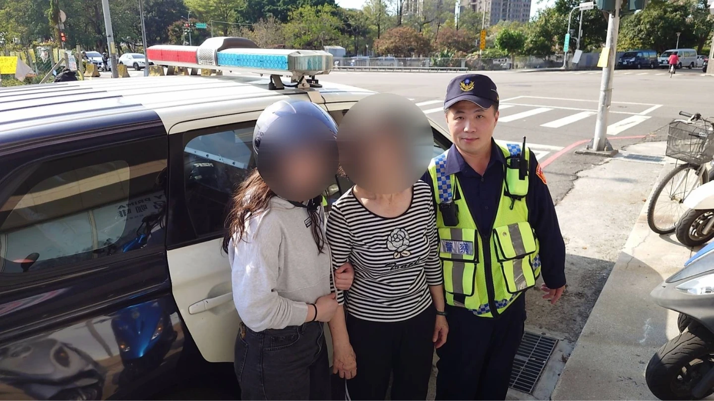 有片｜失智母突離家失聯！她急街頭攔警求救　重逢一幕有洋蔥