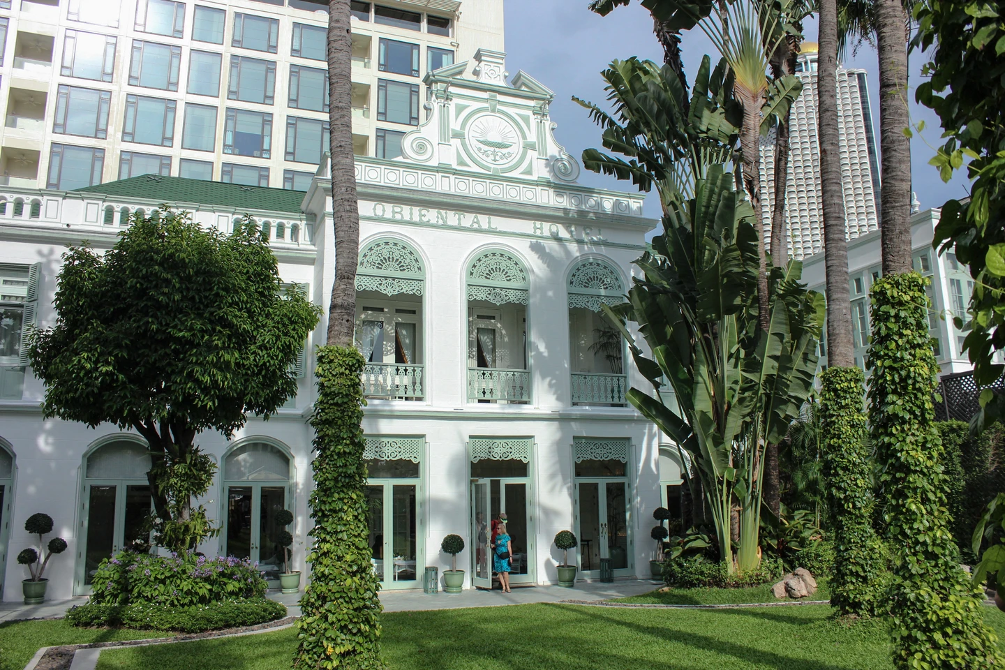 中東戰火波及泰國觀光　五星級飯店祭3折救住房率！一晚不到300美元