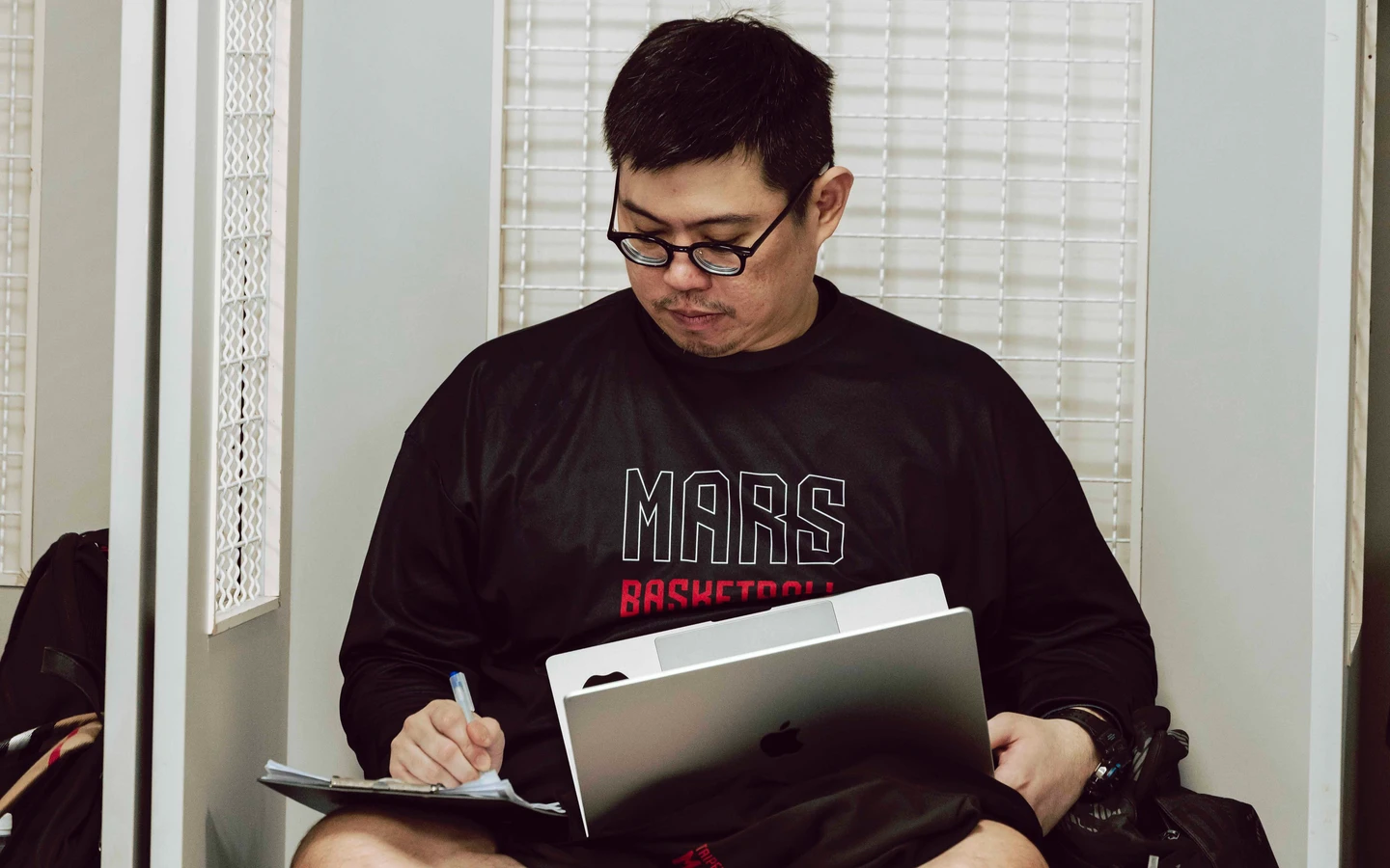 TPBL｜戰神數據分析師心肌梗塞驟逝　全隊繫黑絲帶悼念