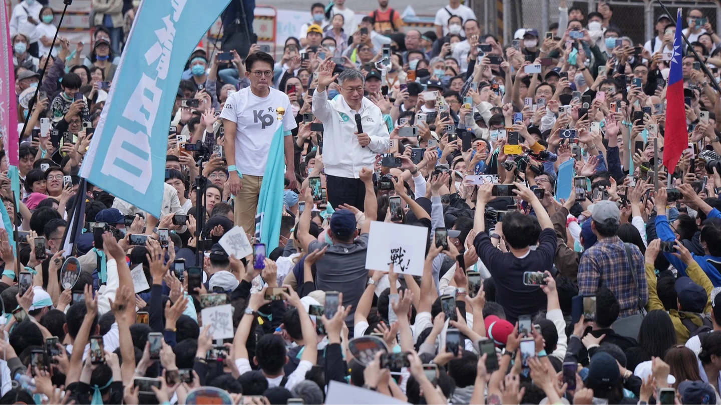 凱道破8萬人、線上吸10萬觀看！柯文哲喊絕不屈服投降　大罵「賴清德沒有用的」