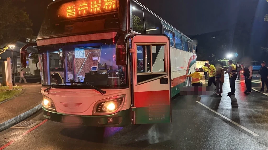 公車輾斷男大生下體！縫回身體待接續　長庚大學校內恐怖車禍超駭人