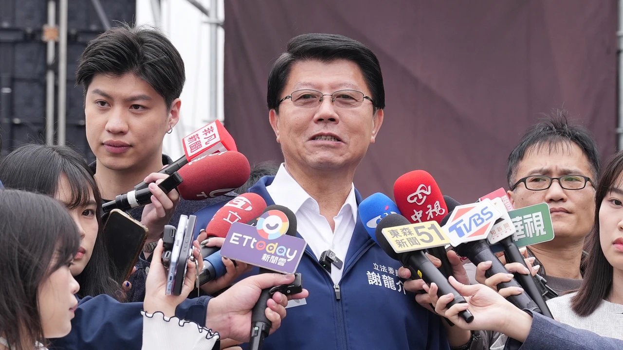 萬人凱道挺柯P！謝龍介送溫暖：沒具體事證卻判17年　判決像8點檔淪政治謀殺