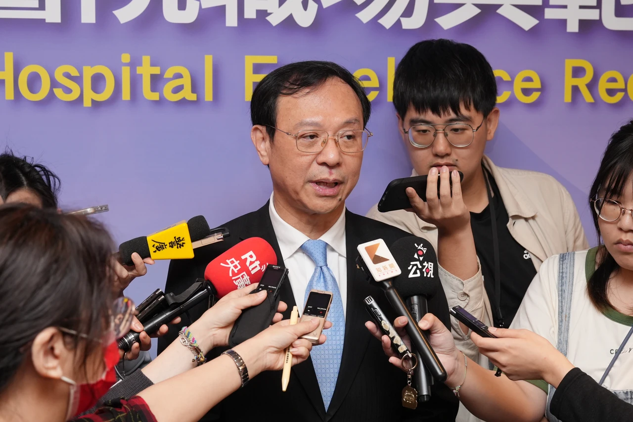 前台大醫院長吳明賢命危搶救　石崇良盼集氣：俠客心腸良醫