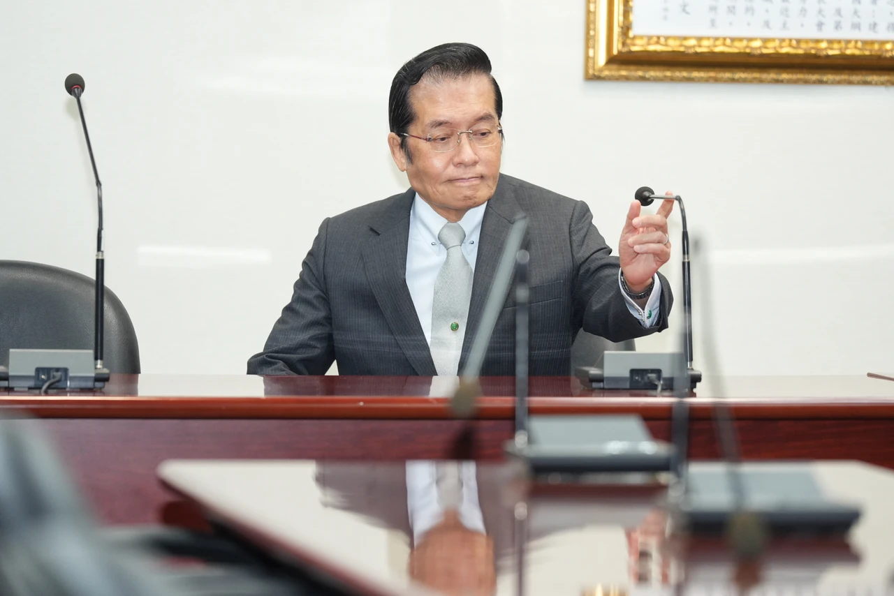 鄭麗文訪陸倒數！副主席張榮恭：與「連胡會」邀請方式一模一樣