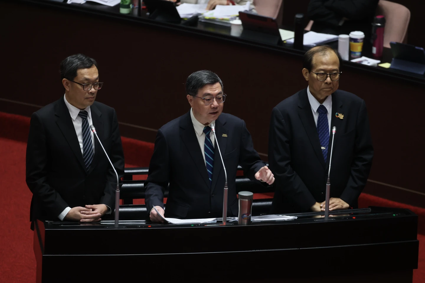 俞大㵢又被爆！不滿菜色辱罵降級主管、妻換20清潔工　卓榮泰說話了