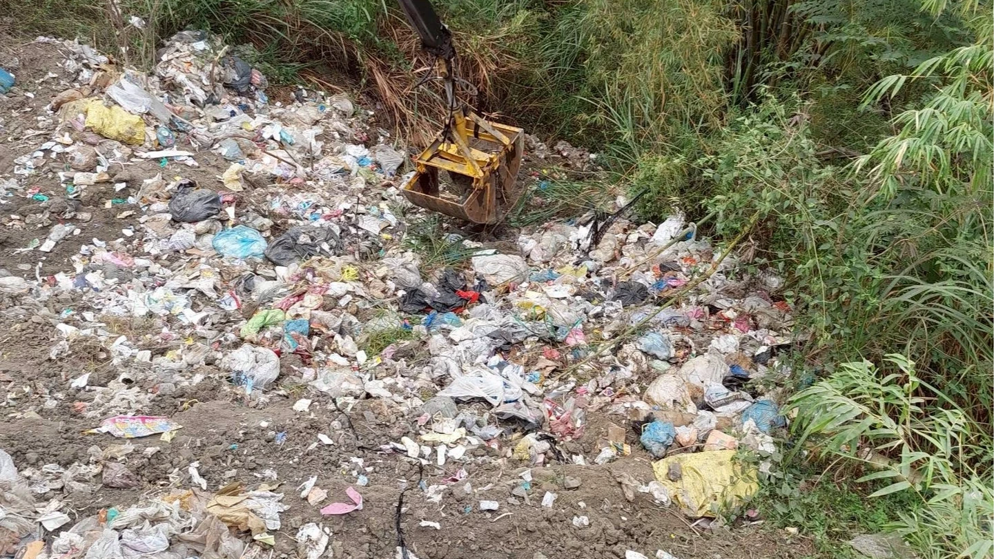 台南垃圾倒月世界！竟是高雄里長父子聯手濫倒千噸爽撈6500萬　下場曝光　