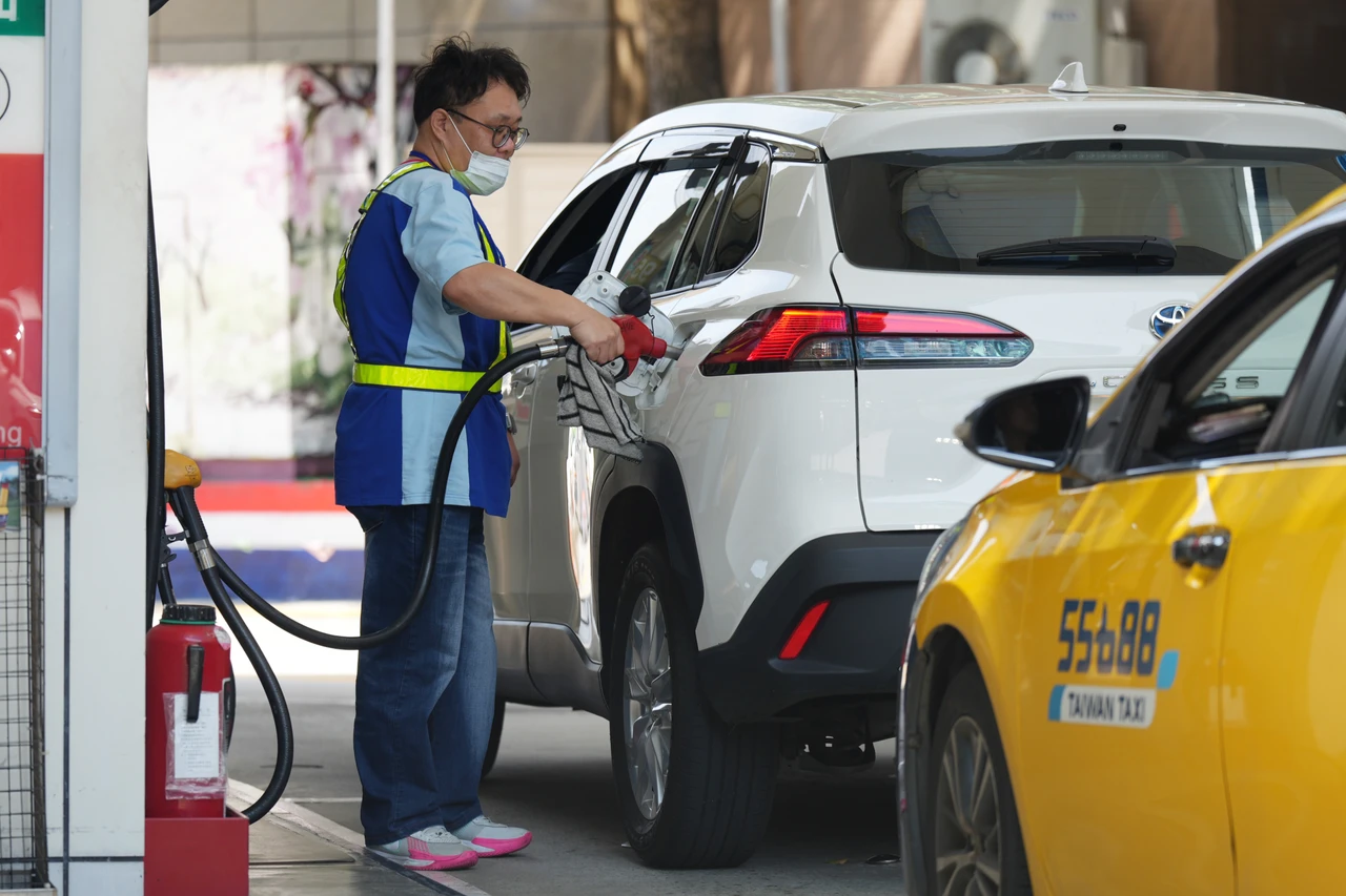 連3凍！中油宣布下周一汽柴油價格不變　戰爭來已吸收近115億