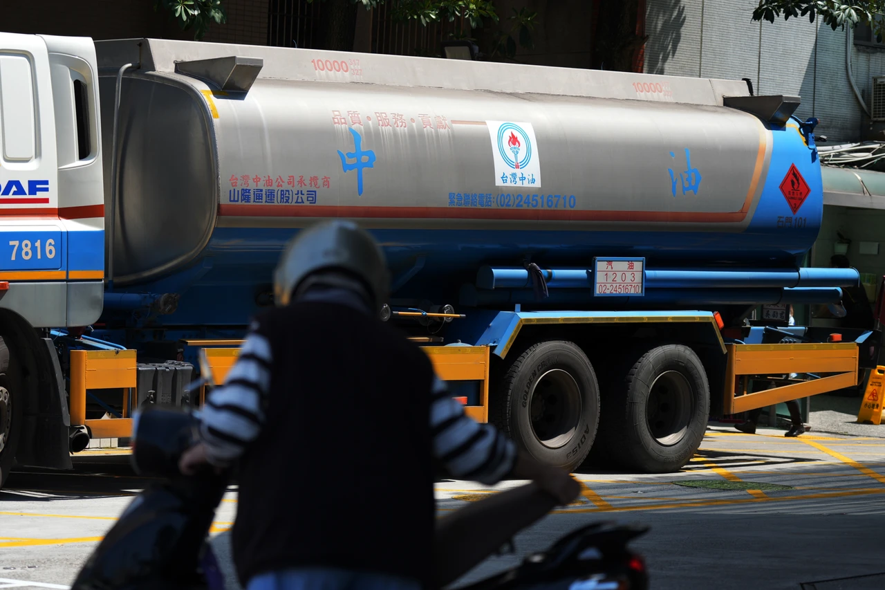 「7D3B」油價機制受關注　國際油價一個月飆逾7成、中油已吸收近70億元成本