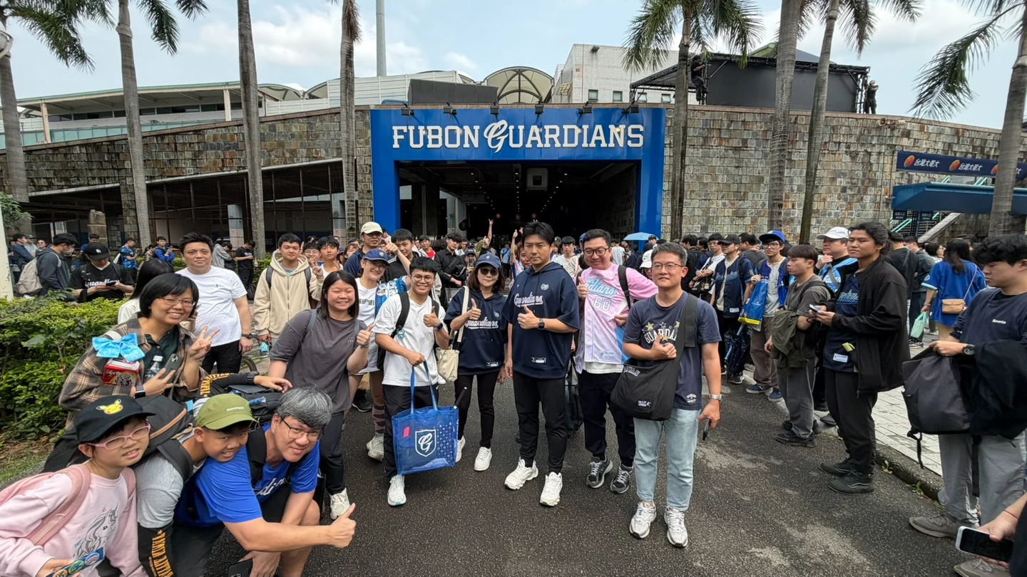 中職｜不忍球迷冒雨排隊！陳昭如再呼籲遠雄：4月多排大巨蛋賽事