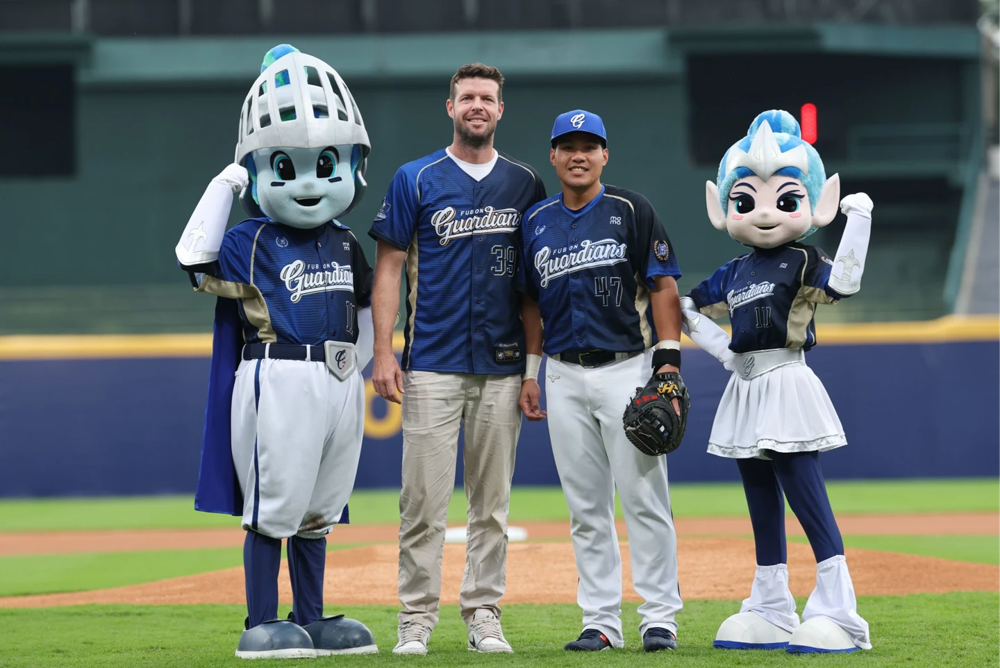 中職｜身為退休前輩要給林哲瑄什麼建議？　羅力：享受它然後不要哭