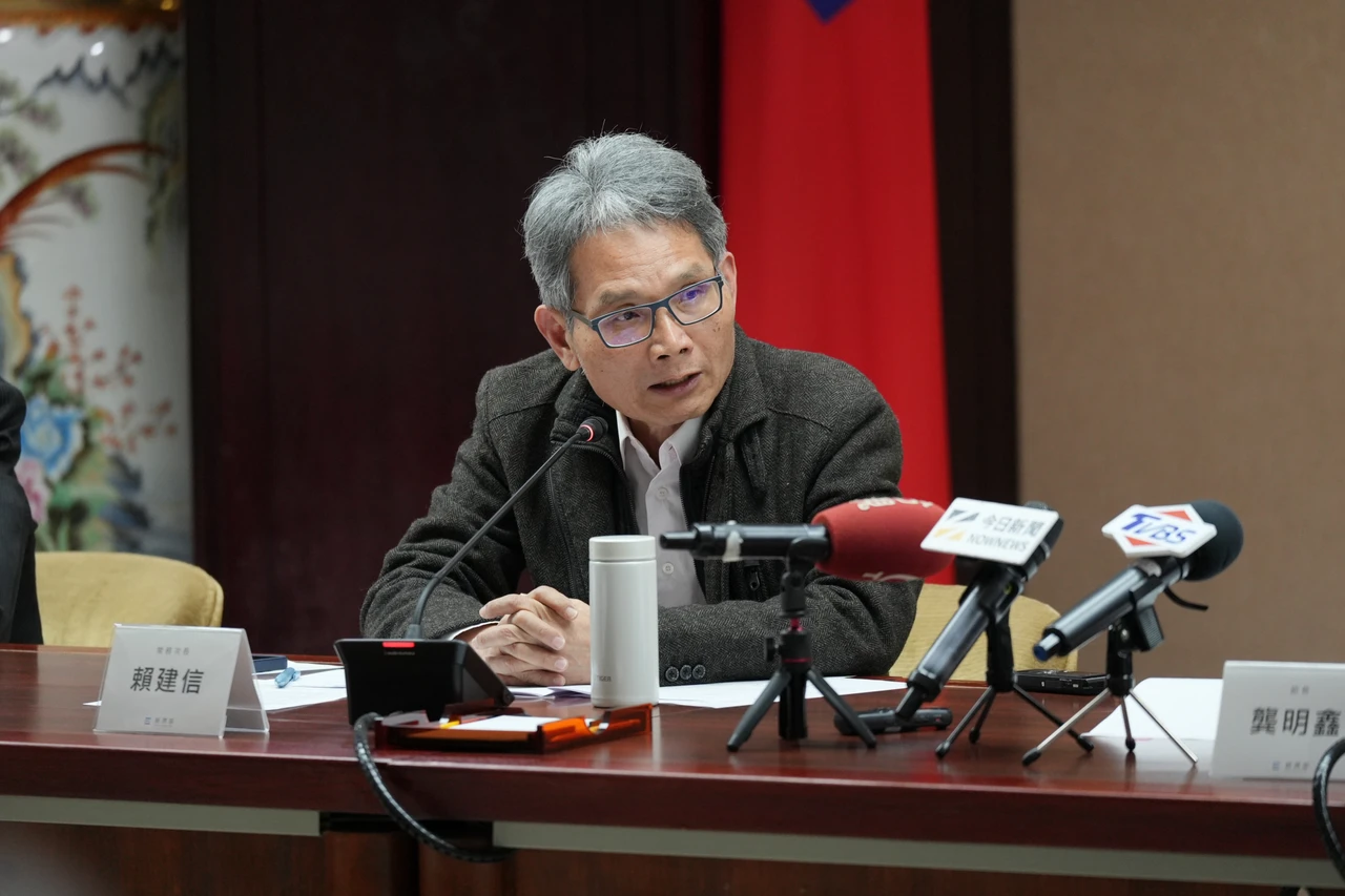 經部次長賴建信：6月天然氣已完成95%調度　原油存量也無虞