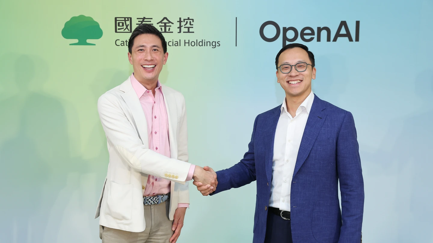台灣金融業首家！國泰金與OpenAI合作建置企業級AI工作站