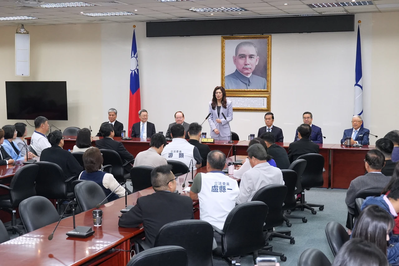 今啟程訪陸！訪團13人名單曝光　鄭麗文：獻給全世界一個安全的台灣