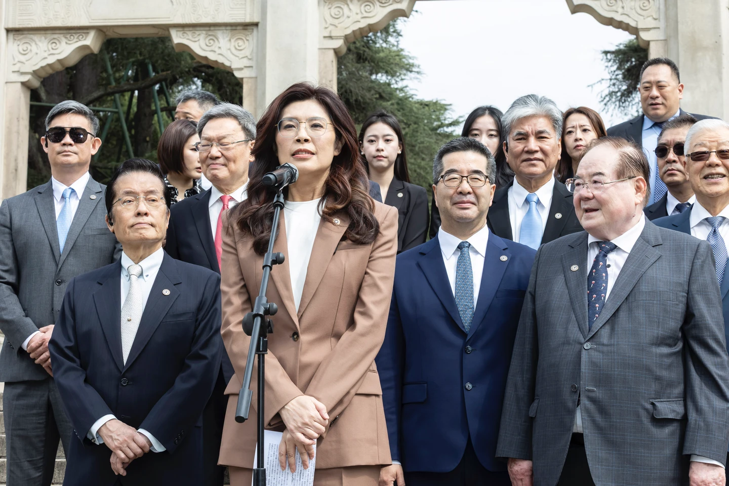 會晤江蘇省委書記信長星！鄭麗文：兩岸以正向合作取代毀滅訊息