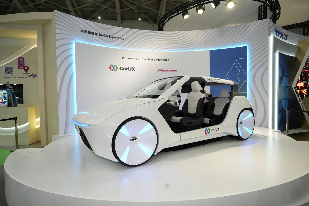 轉型題材重獲市場認同　友達強攻漲停、群創也漲逾5%