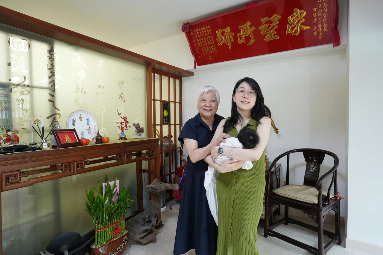 白袍母女情1｜知名女中醫回看人生5夢　45歲得女又傳承：她是我榮耀