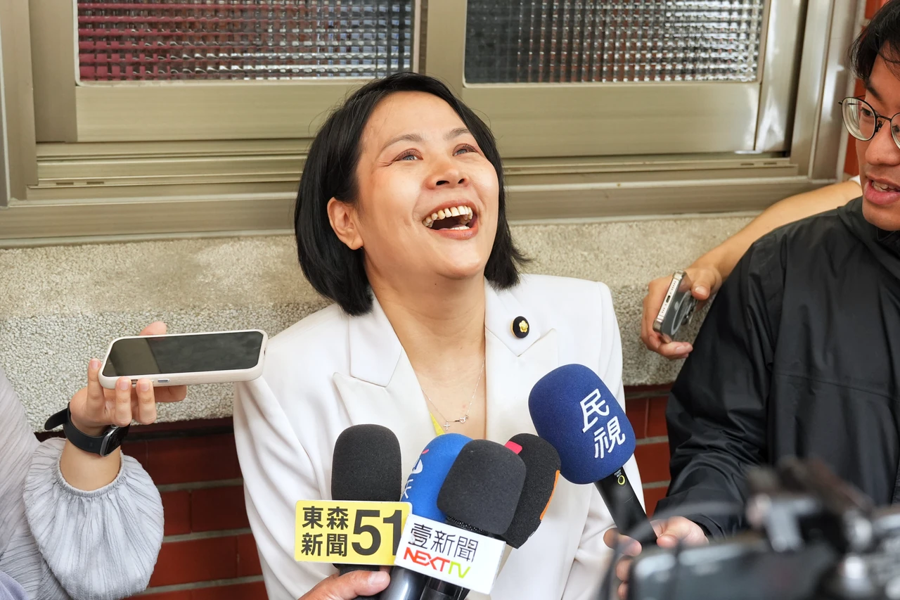 民眾黨中評會今議處！傳拒請辭哭喊要養孩子　李貞秀駁：與事實不符