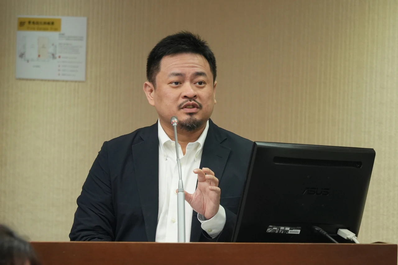 移工處境艱難！勞動部擬修法　製造業、漁撈業雇主負擔招募費