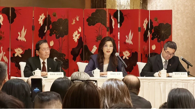 鄭習會｜重申九二共識！習近平：除非裝糊塗　鄭麗文笑邀習訪台