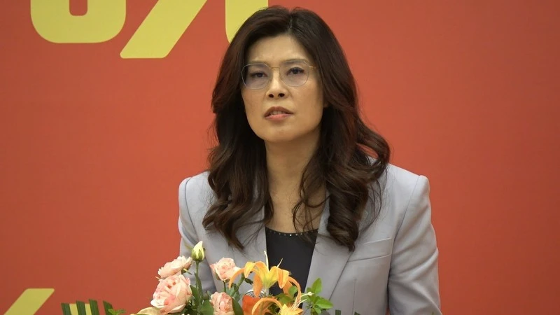 鄭習會｜雙方都提這2字　鄭麗文「看稿念」有原因！各界解讀一次看