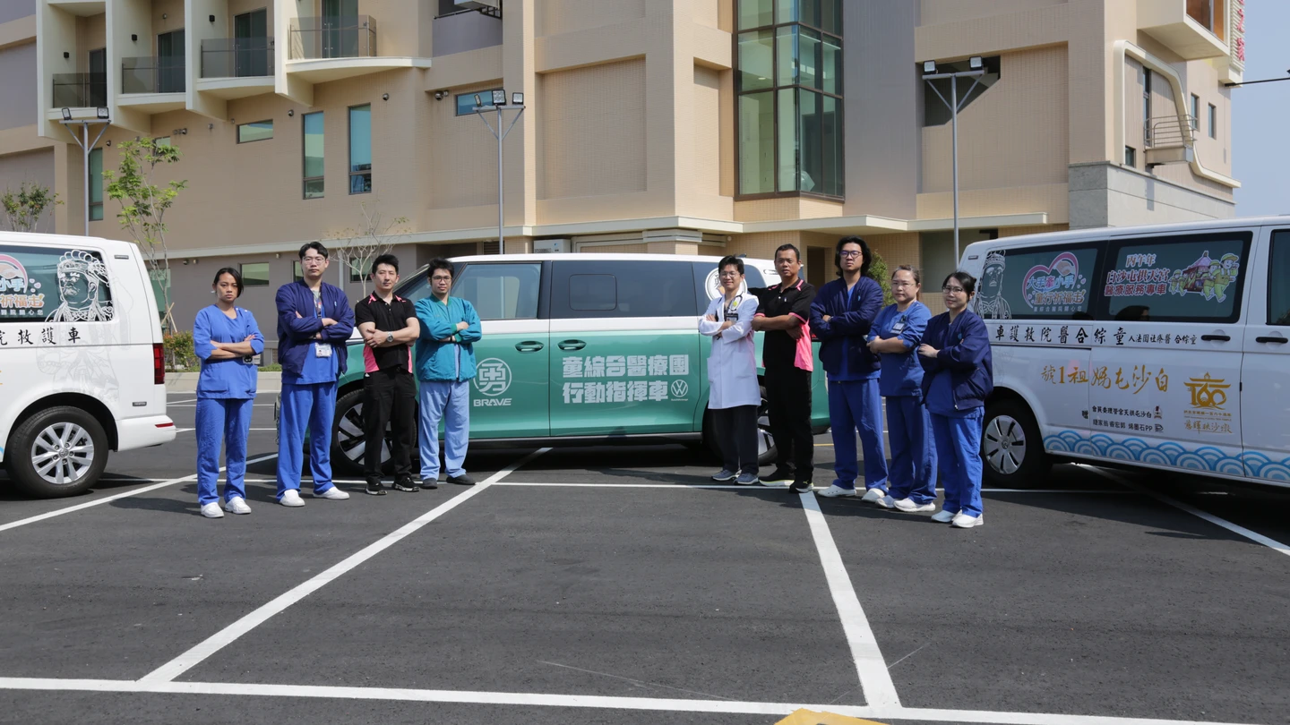 46萬人瘋媽祖！粉紅超跑進香醫療全面升級　專屬救命專線曝光