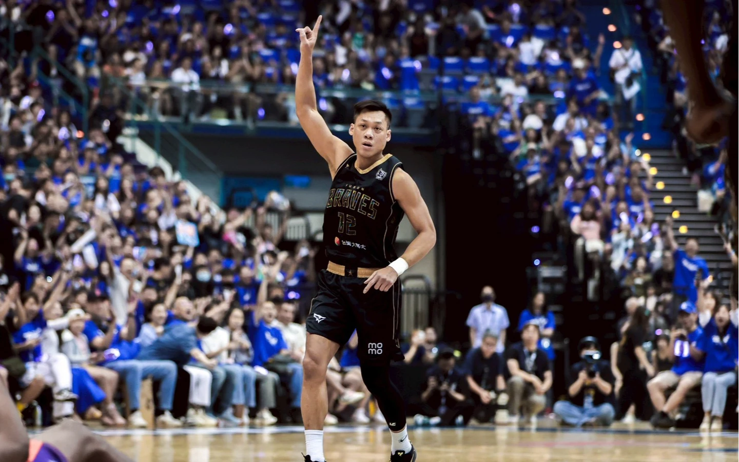 野獸引退賽｜林志傑坐飛機重摔賣老命飆出本土最高21分　賽後淡定回應大場面