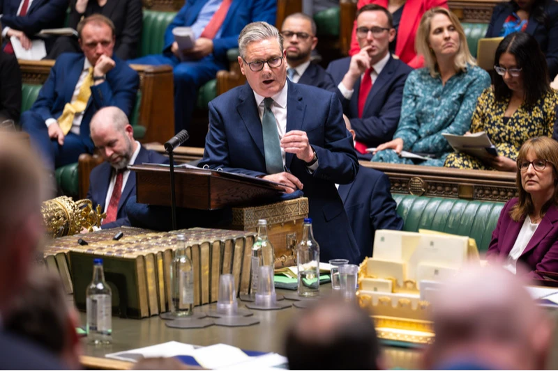 英法聯手！本周召開領袖峰會　各國促開通荷姆茲海峽