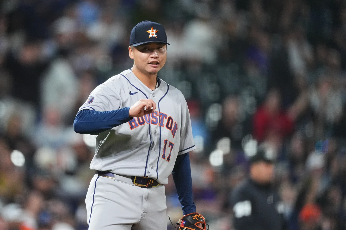 MLB｜鄧愷威1.1局失1分守住太空人領先　進帳生涯首次中繼成功