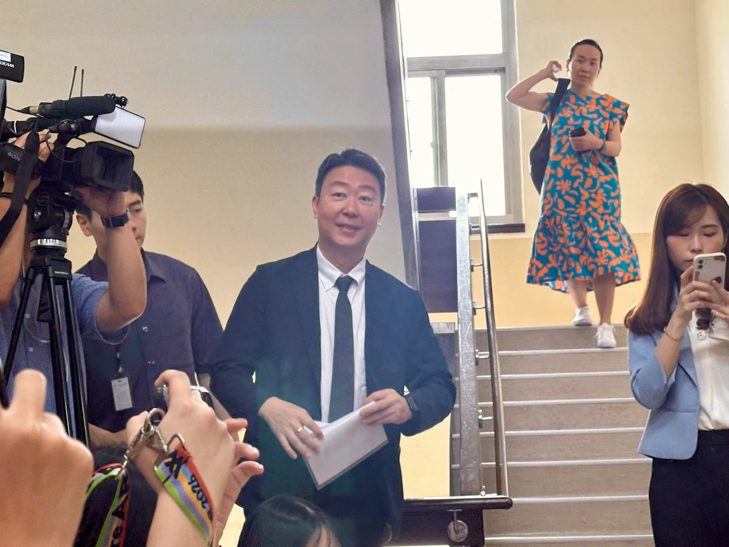 油價大漲！5月每周取消52.6航班　交長陳世凱：整體僅影響0.3%