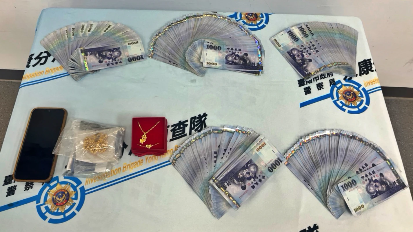 台南工頭出獄搶銀樓！抓130萬金飾落跑　逃40小時高雄遊藝場落網