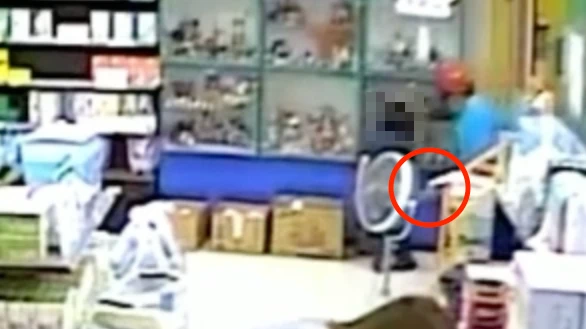 有片｜5歲童遭8旬翁襲臀還問「喜歡嗎」！媽媽目睹氣炸報案　他竟裝重聽