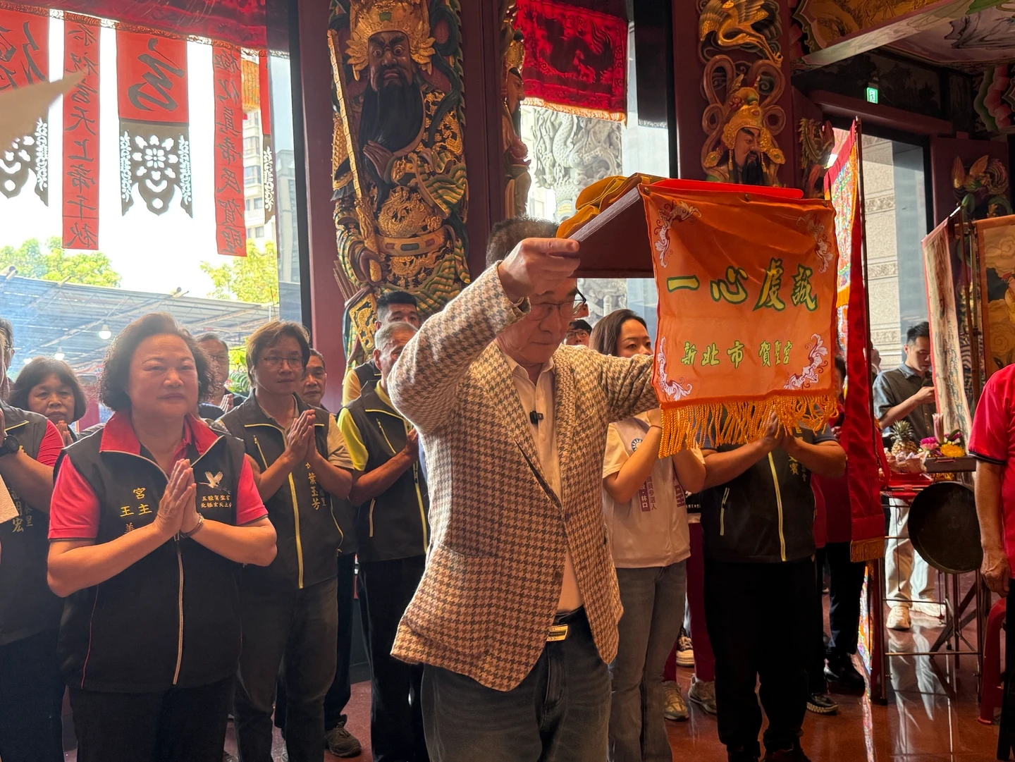 力挺片遭施壓下架！李四川喊：對著我來就好　公館圓環害塞車當選解決