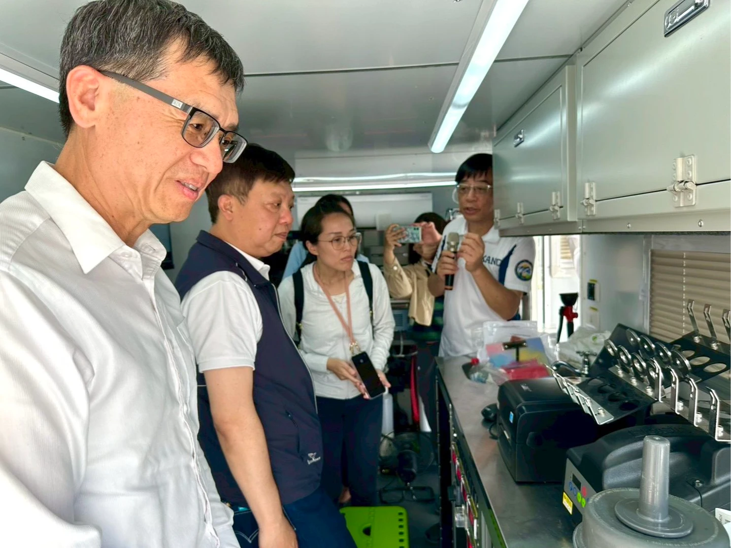 香蕉產地升級把關！質譜宅急便進駐旗山　免費農藥快篩助農民守食安