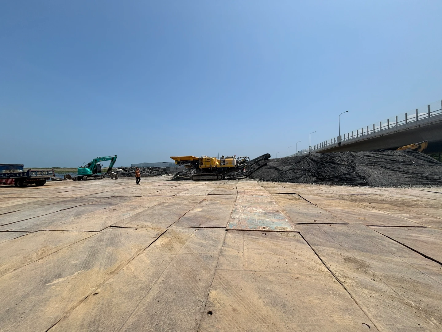 臺北港土方暫置場試營運！居民反彈　雙北市府今再會勘