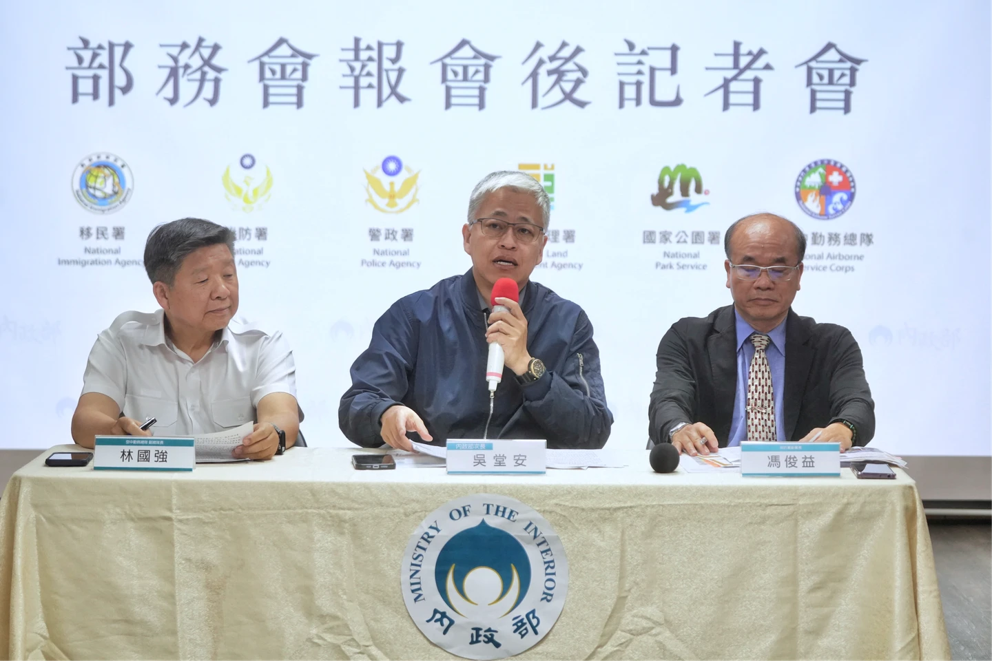 砸1億培訓機長！空勤總隊被民航挖角「爆20人缺口」　內政部拚加薪留人