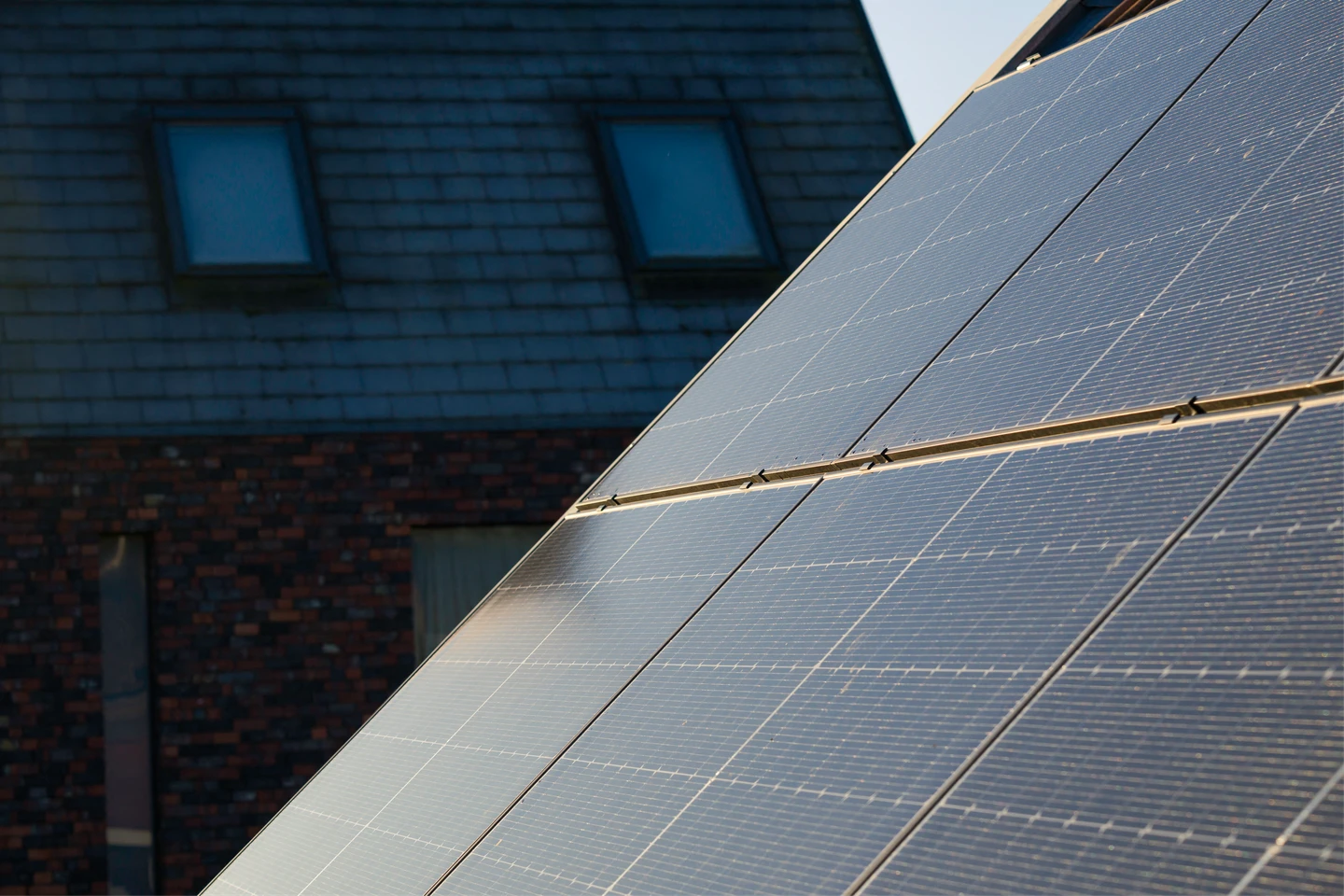 伊朗戰爭重振歐洲人架設屋頂太陽能需求　業者：銷售額增3倍