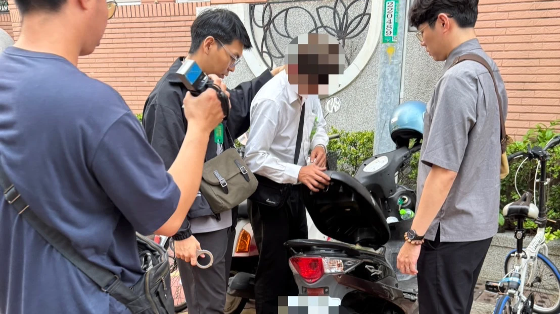 台南隨機擄人歹徒抓到了！高二女遭蒙面男勒頸拖行　英勇路人急阻