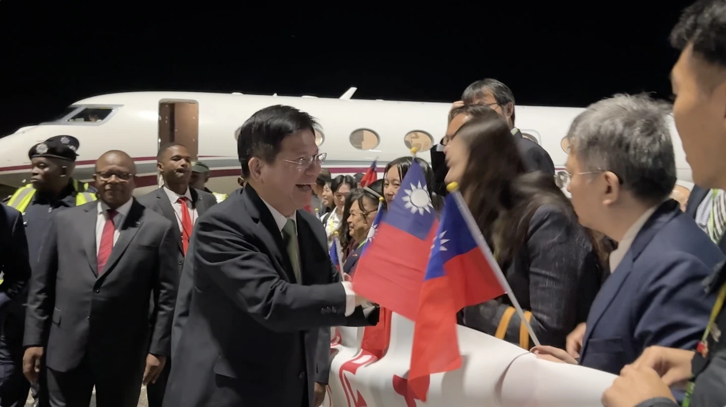 保密到家！林佳龍順抵史瓦帝尼　府方才宣布：指派外長任特使