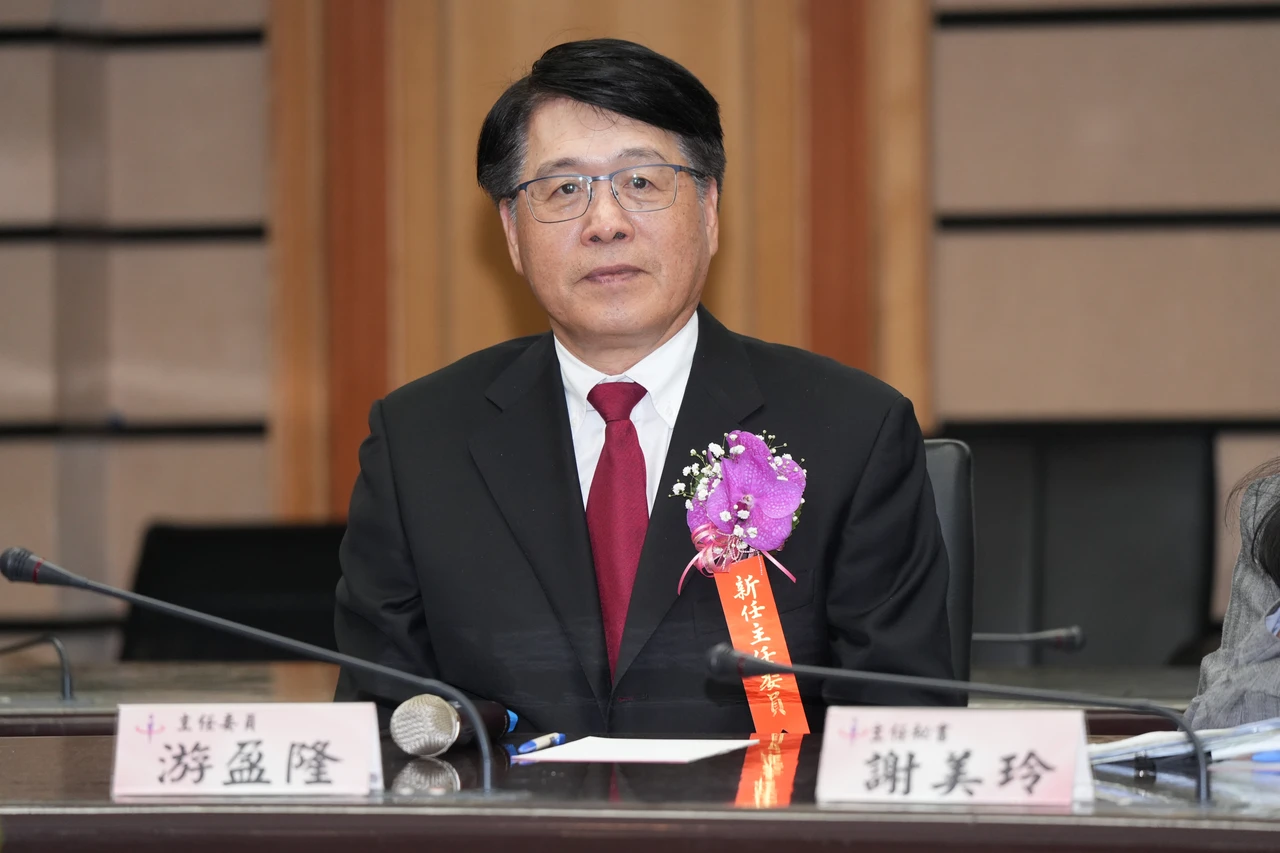 游盈隆稱「國籍法」處理陸配參政牽強　內政部回擊：與過去案例標準一致