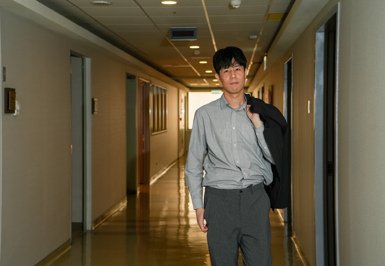 生醫新創｜不想無聊的清大理工男！存款2萬勇敢創業　從孤獨、笑僵到賣出第一片