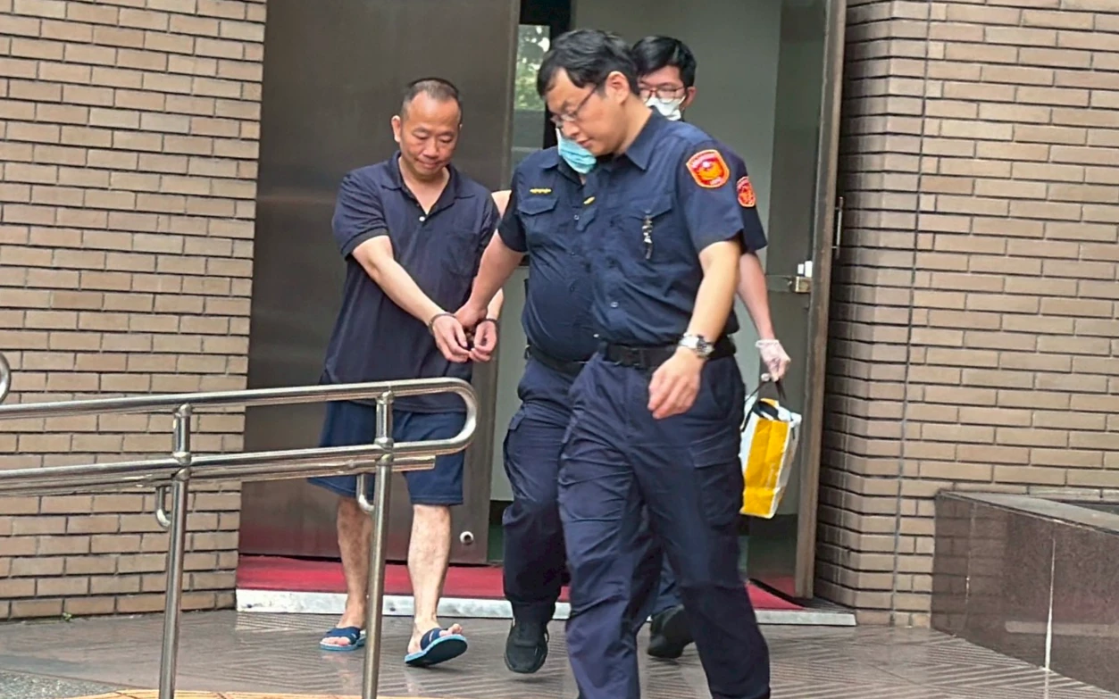 雲云董座9刀砍死技術長！痛哭認錯允賠5900萬求輕判　喊話老母愛妻：對不起