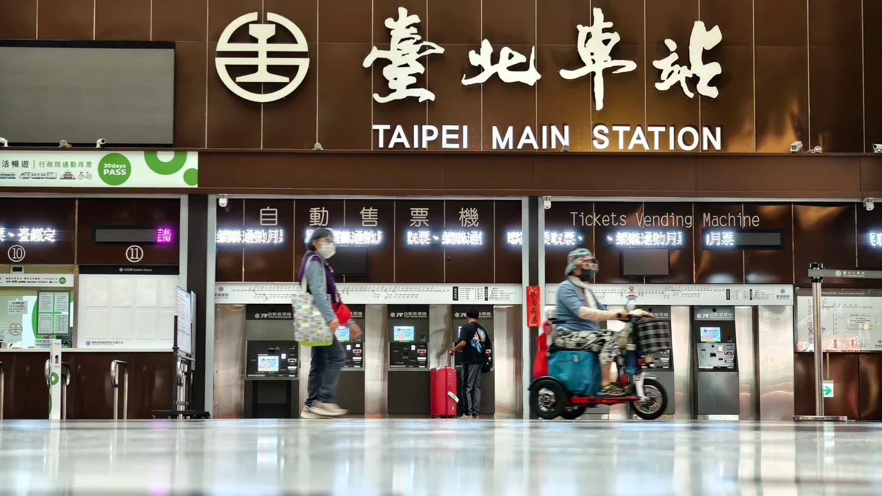 只差1分！微風質疑台鐵黑箱「評審與新光三越有關聯」：已依法提異議