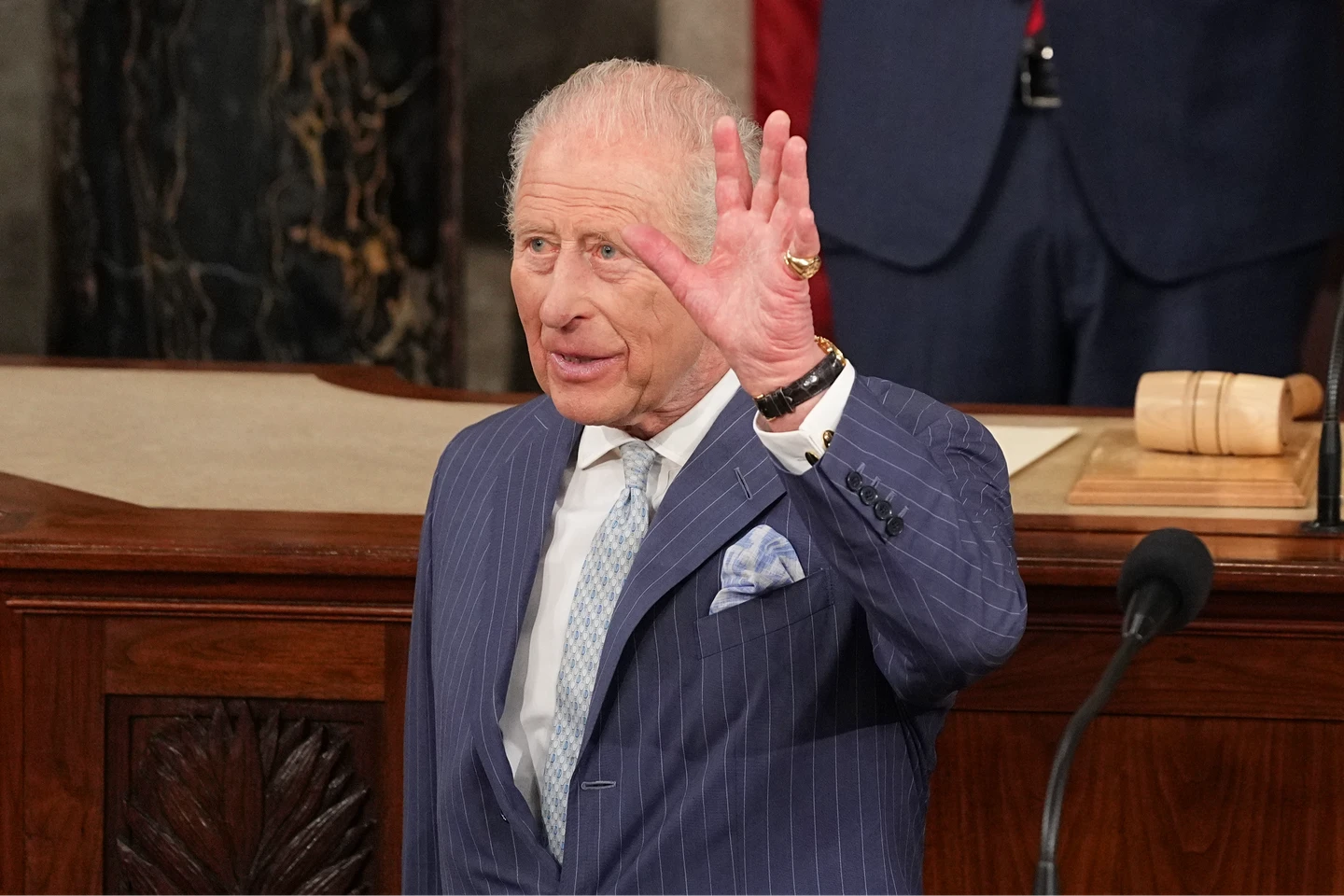 英王訪美｜查爾斯三世演說30分鐘　譴責槍手：此類暴力絕不會成功