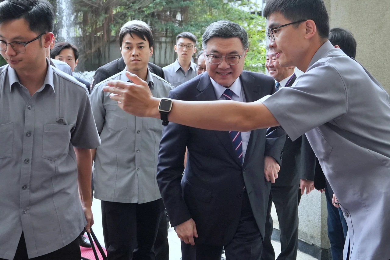 連兩天談護理議題　卓榮泰：盼用合理考題結合臨床實務