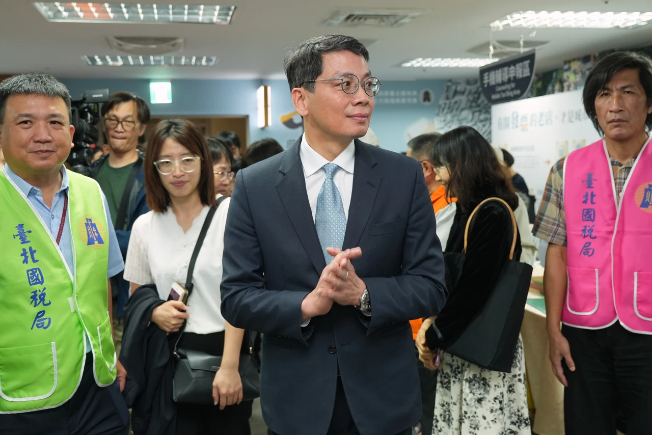  健保黑洞如何補？衛福部想從股民身上拔毛　要先過立委修法這關　