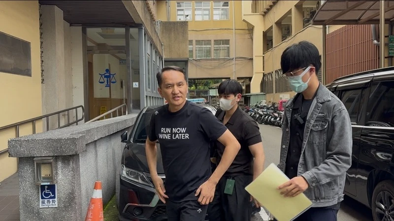 愛爾麗診間裝針孔！集團創辦人常如山3人遭拘提　總經理也被約談