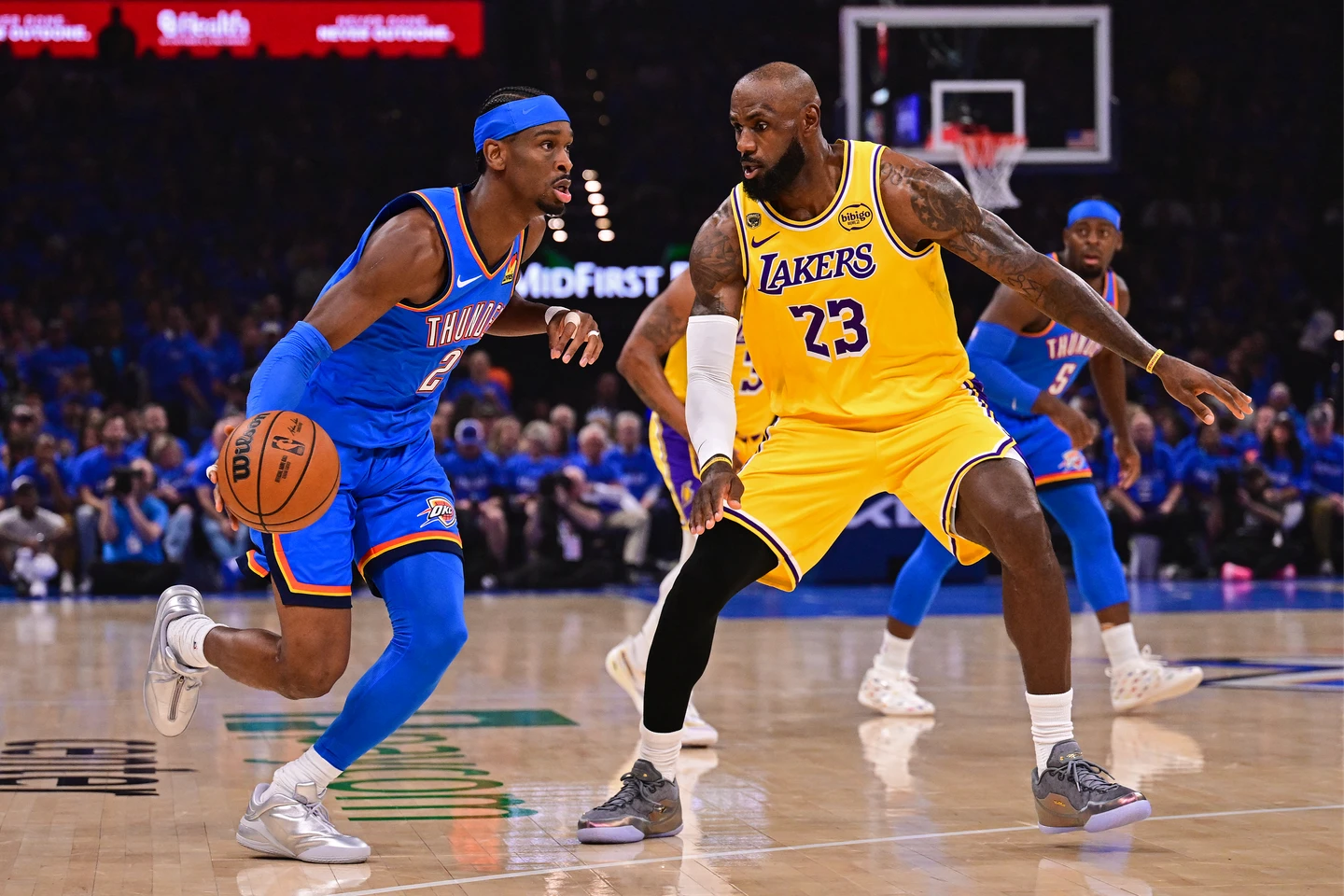 NBA｜孤掌難鳴！詹姆斯攻下全場最高27分無用　湖人18分差不敵雷霆