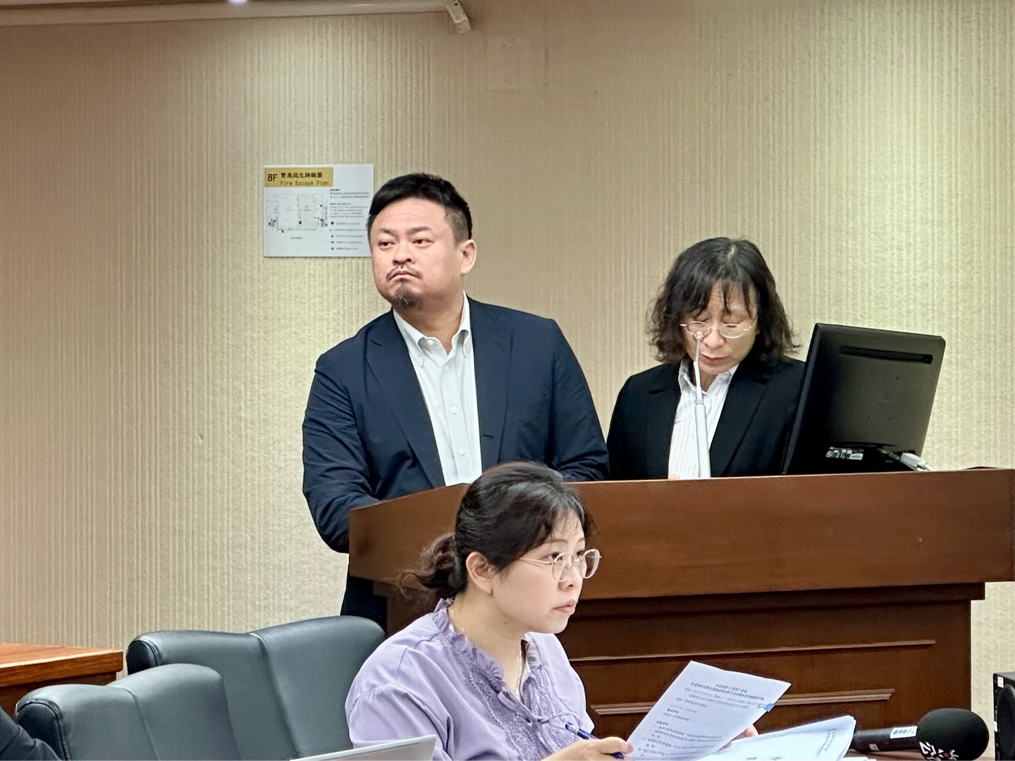 就業保險投保薪資天花板擬提高　洪申翰：有利增加育嬰留停津貼